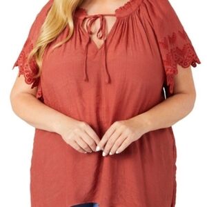 Women's Rust Lace Trim Top